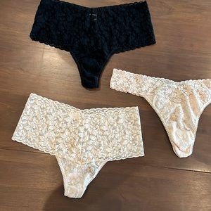 Hanky Panky Trio of Thongs Size 7